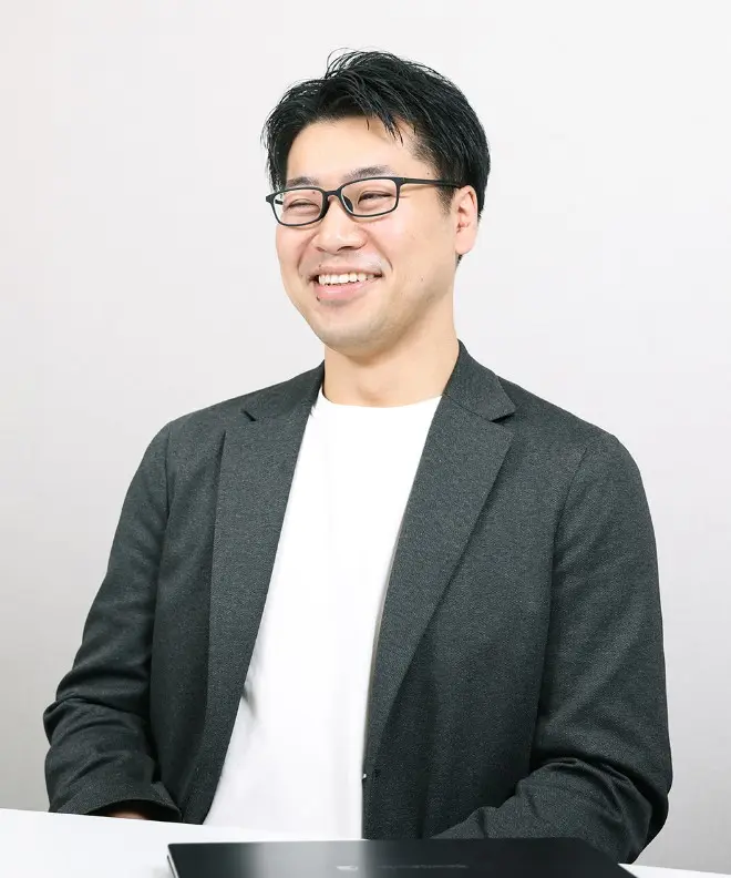課長 山片 康誠